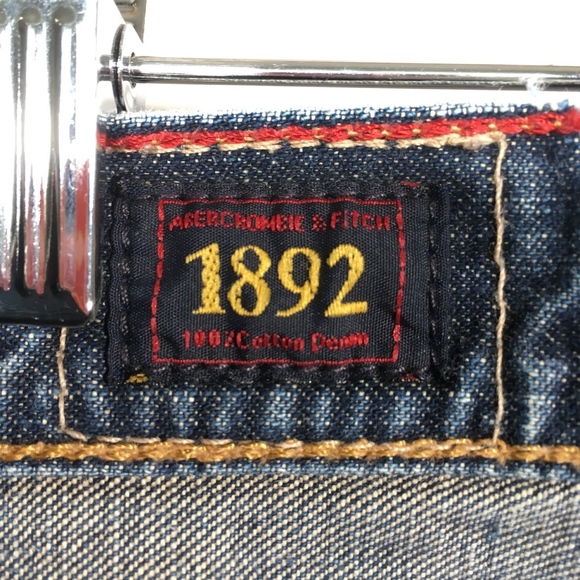 Abercrombie & Fitch Blue Medium Wash Boot Cut Jean - Picture 2 of 8